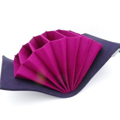 Circular knitting needle bag "Brombeer in der Nacht"