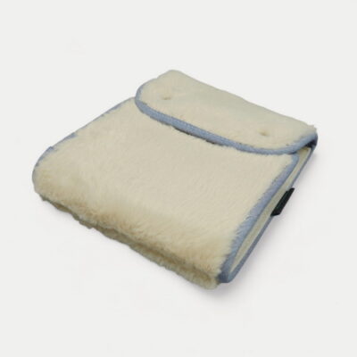 Nadeltasche2Go "flauschiges Creme mit Himmelblau"