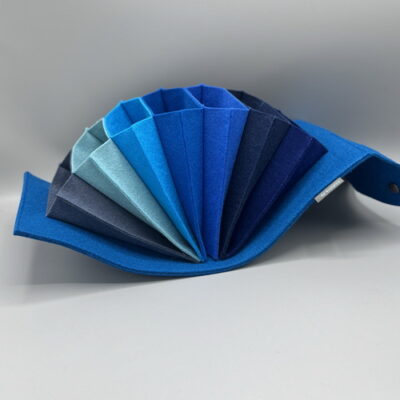 Rundstricknadel-Tasche "azurblaue Welle"