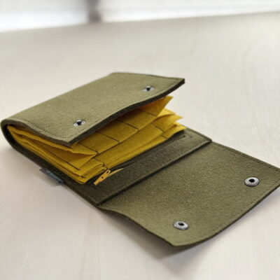 Needle bag2Go "golden olive"