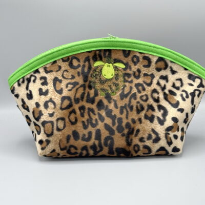 large project bag in fluffy LEO and embroidered (green inside)