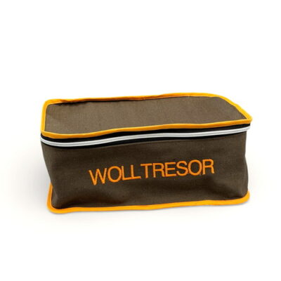 WOLLTRESOR "Orange mit schwarzem Zipper"
